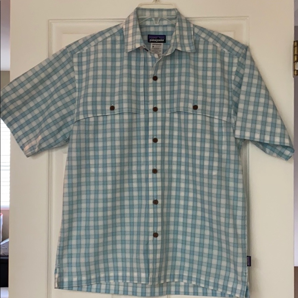 Patagonia organic cotton vented short sleeve shirt